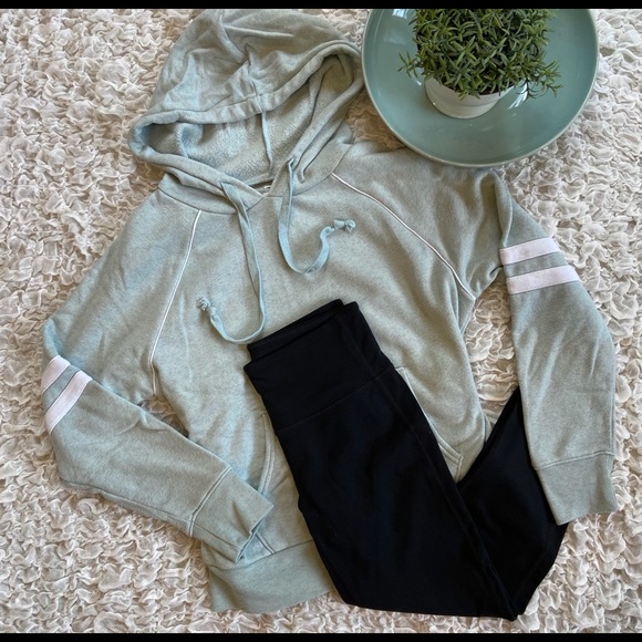 American Eagle Hoodie Soft Pullover Sweatshirt Top - Picture 7 of 7